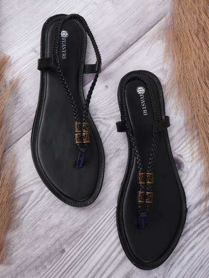 DIVASTRI Women
                          T-Strap Flats
