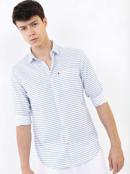 HIGHLANDER Slim Fit Striped Casual Shirt