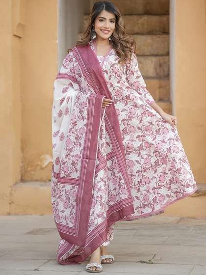 PARTHVI Women Floral Printed Regular Thread Work Pure Cotton Kurta with Trousers