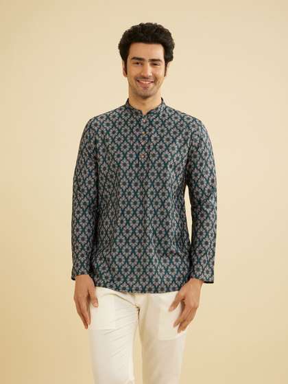 Manyavar Ethnic Motifs Printed Mandarin Collar Straight Short Kurta