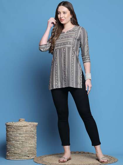 Roly Poly Women Printed Pure Cotton Straight Kurtis