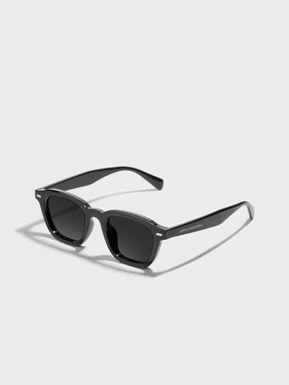 SAM & MARSHALL
                        Unisex Square Sunglasses with UV Protected Lens
                        DARIO_BLACK_2704
