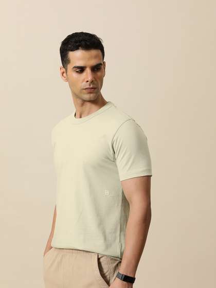 Mr Bowerbird Round Neck Regular Fit T-shirt With a Notebook