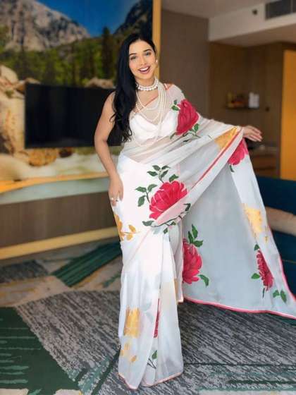 ZIBLON Floral Printed Saree