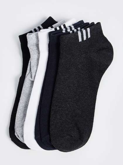 Max Pack of 5 Men
                    Stripes No Show Socks