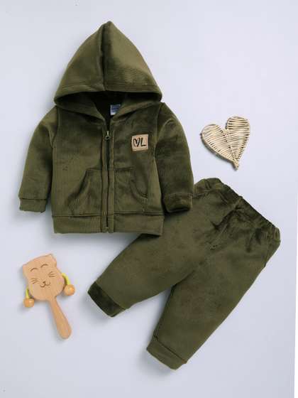 Moms Love Infant Boys
                      Ribbed Velvet-Finish Pure Cotton Hooded Sweatshirt
                      With Joggers