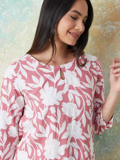 Melange by Lifestyle Women Floral Printed Kurti