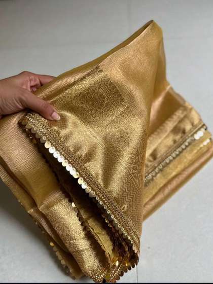 DIVASTRI Banarasi Organza Saree