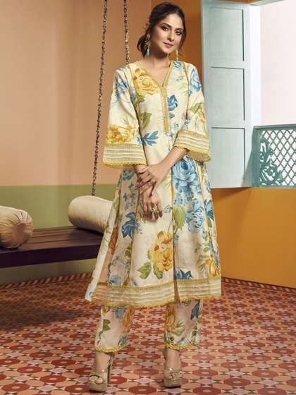 Bhama Couture
                        Jennifer Winget Floral Printed Panelled Anarkali
                        Kurta With Palazzos
