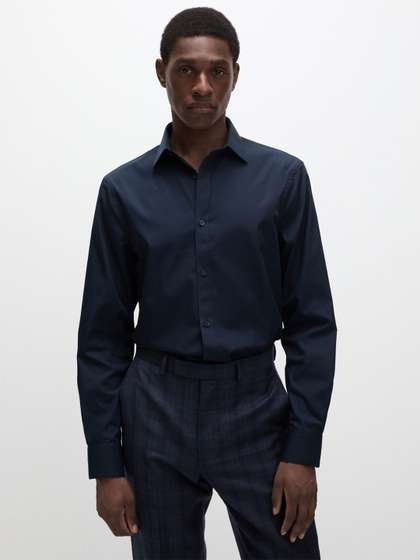 Marks & Spencer
                        Men Spread Collar Solid Formal Shirt