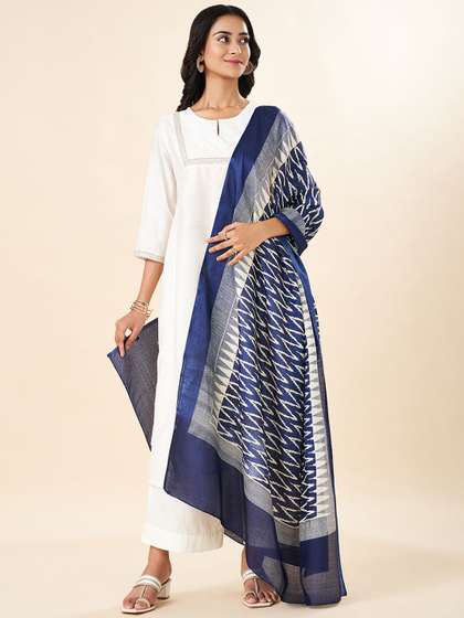 RANGMANCH BY
                          PANTALOONS Dupatta