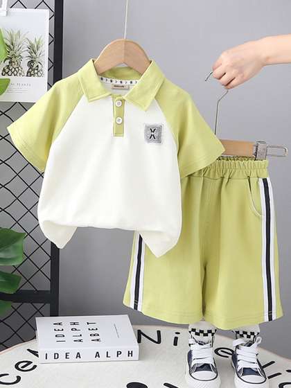 INCLUD Boys T-shirt with
                    Shorts