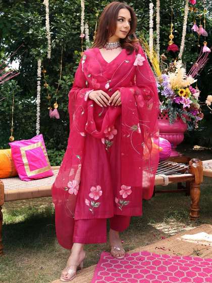 Anni Designer Women Printed Kurta with Palazzos With Dupatta