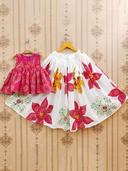 JOVK DESIGN Girls
                      Printed Tie and Dye Ready to Wear Lehenga &