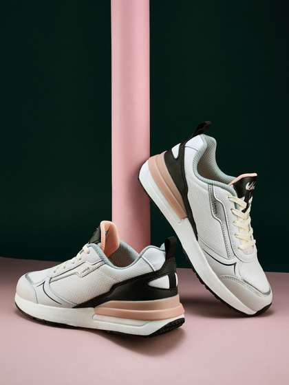 Campus Women
                          RASSLE Colourblocked Sneakers