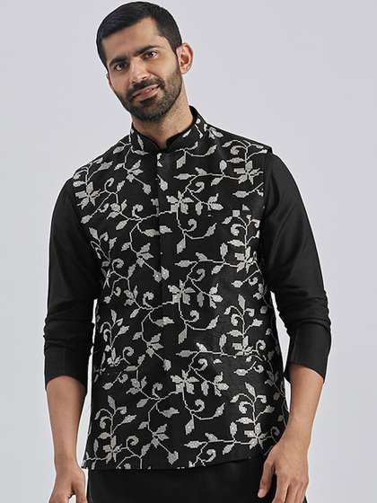 VASTRAMAY Embroidered Woven Nehru Jacket