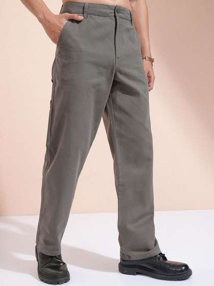 HIGHLANDER Men
                        Straight Fit Cargo Trousers