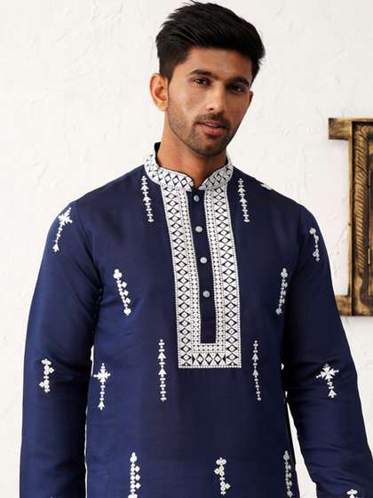 Jompers Men Geometric Embroidered Kurta