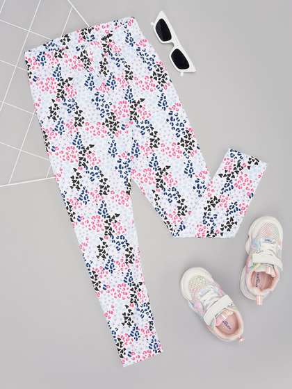 Pantaloons Junior Girls
                    White Printed Cotton Ankle-Length Slip-On Leggings