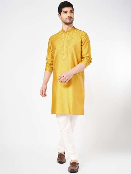 indus route by Pantaloons Floral Thread WorK Kurta