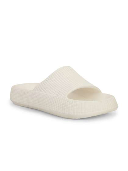 Bata Men Solid Casual
                    Sliders