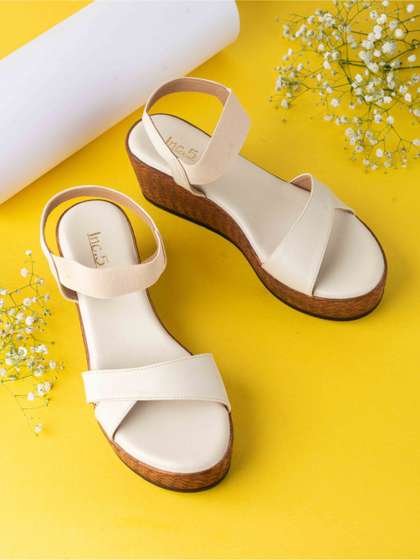 Inc 5 Women Wedge
                        Sandals