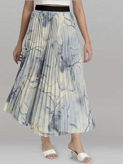 Raiyani Enterprise Printed Flared Maxi Skirts