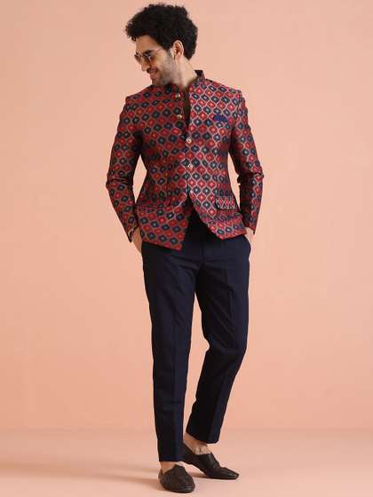 KISAH Men Ethnic
                        Motifs Printed Mandarin Collar Ethnic Jodhpuri
                        Bandhgala With Trouser