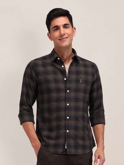 U.S. Polo Assn. Men Cutaway Collar Tartan Checked Cotton Tailored Fit Casual Shirt