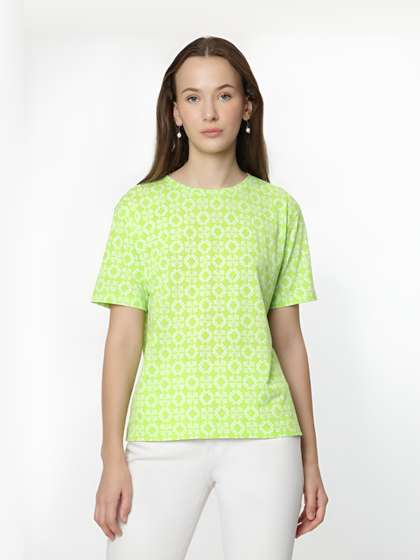 Marks &
                          Spencer Women Geometric Printed Round Neck
                          T-shirt
