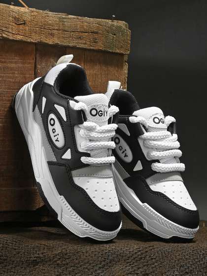 BIRDE Boys
                        Colourblocked Round Toe Sneakers