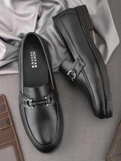 HERE&NOW Men
                        Round Toe Formal Loafers