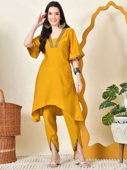 Myshka Thread Work Fusion Kurta with Dhoti Pant