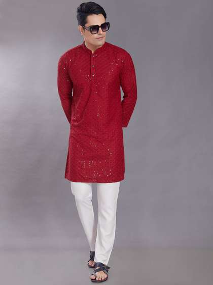 DIVISIVE Embroidered Straight Kurta