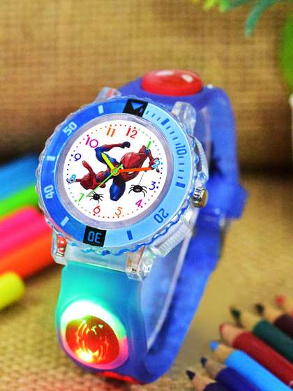 Shocknshop Boys
                      Patterned Dial & Straps Analogue Watch 334
                      Spider Blue