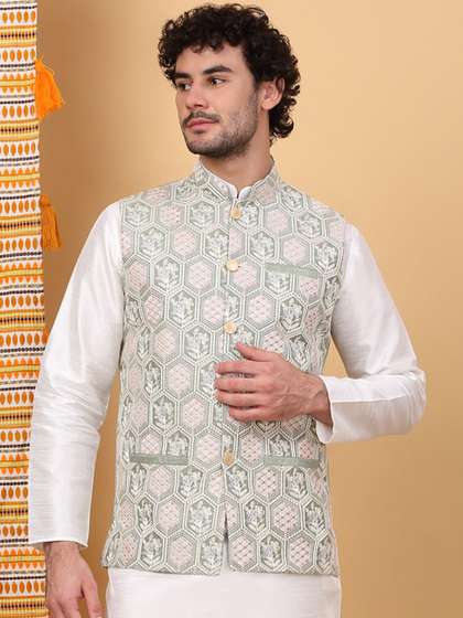 KRAFT INDIA LUXE Men
                        Embroidered Nehru Jackets