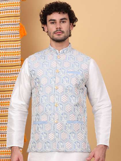 KRAFT INDIA LUXE Men
                        Embroidered Woven Nehru Jackets