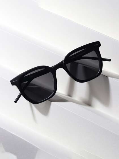 The Roadster X fwd
                    Lifestyle Co Unisex Square Sunglasses Mg spectacular
                    Men Women sunglasses