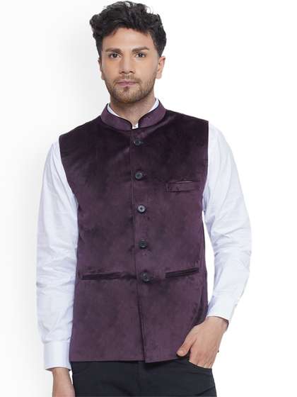 VEERA PARIDHAAN Men Velvet Nehru Jackets