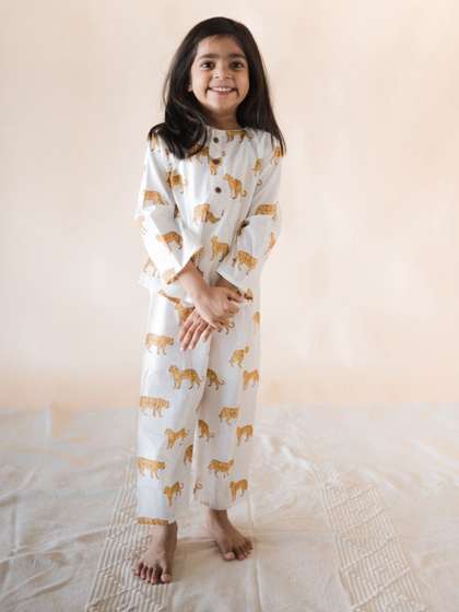 Klingaru Unisex Kids
                    Printed Nightdress