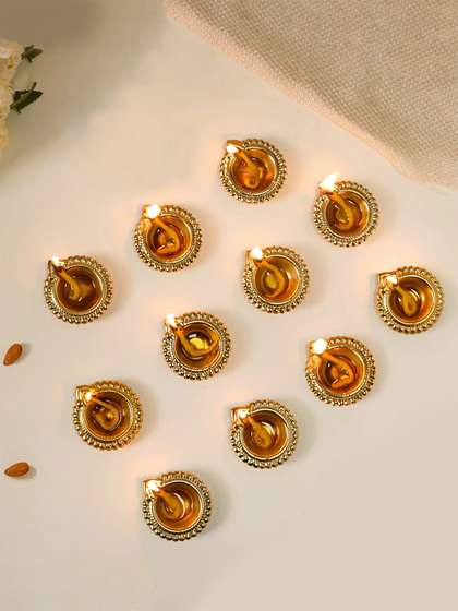 Nestasia Metal 11 Piece Gold Plated Diwali Diyas
