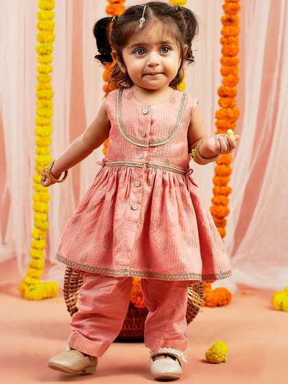 VASTRAMAY Girls Ethnic
                    Motifs Woven Design Pleated Kantha Work Kurta With
                    Trousers