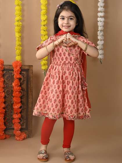 Here&Now X Kinder
                    Kids Girls Ethnic Print Pure Cotton Kurta with
                    Legging & Dupatta