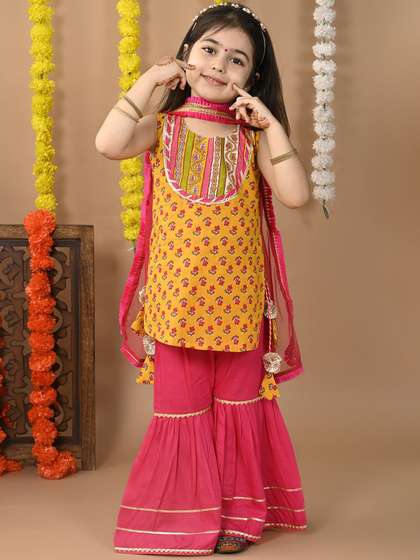 Sangria Girls Printed
                      Kurta Sets
