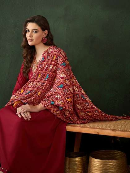 Sangria Women Patola Printed Dupatta