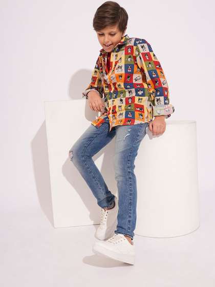 Jack & Jones Junior
                    Boys Spread Collar Graphic Printed Cotton Casual
                    Shirt