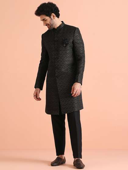 Price History of KISAH Men Chevron Regular Fit Self Design