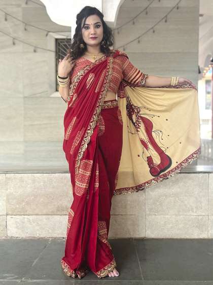 Anouk Ethnic
                          Motifs Beads and Stones Block Print Saree