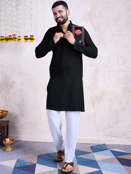 SHUBHVASTRA Embroidered Straight Kurta
