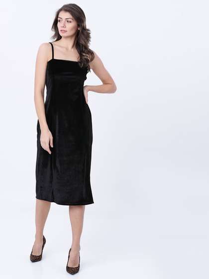 Tokyo Talkies
                        Bodycon Midi Dress